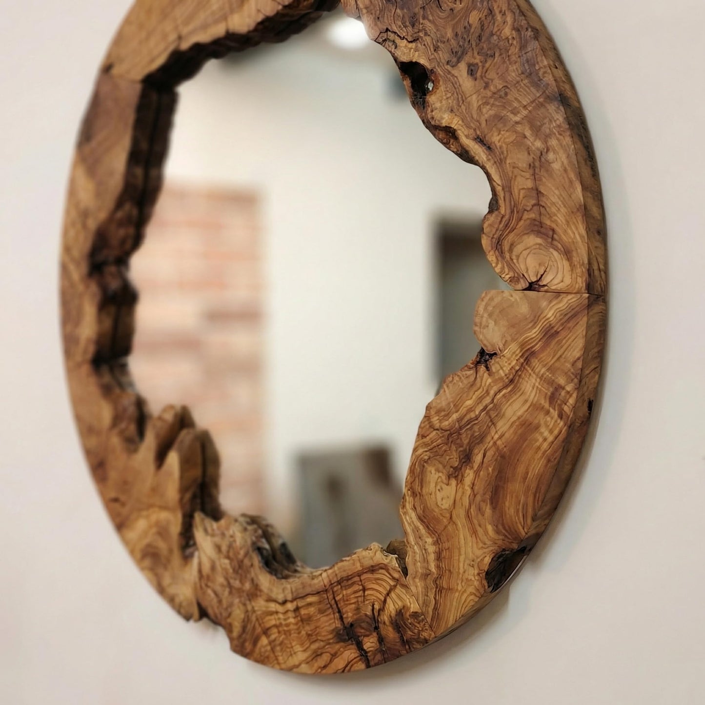 Live Edge Olive Wood Mirror - Round Rustic Wall Decor for Entryway & Bathroom, Solid Wood Circle Mirror, Organic Modern Farmhouse Aesthetic, Premium Natural Grain Decorative Accent, 16"