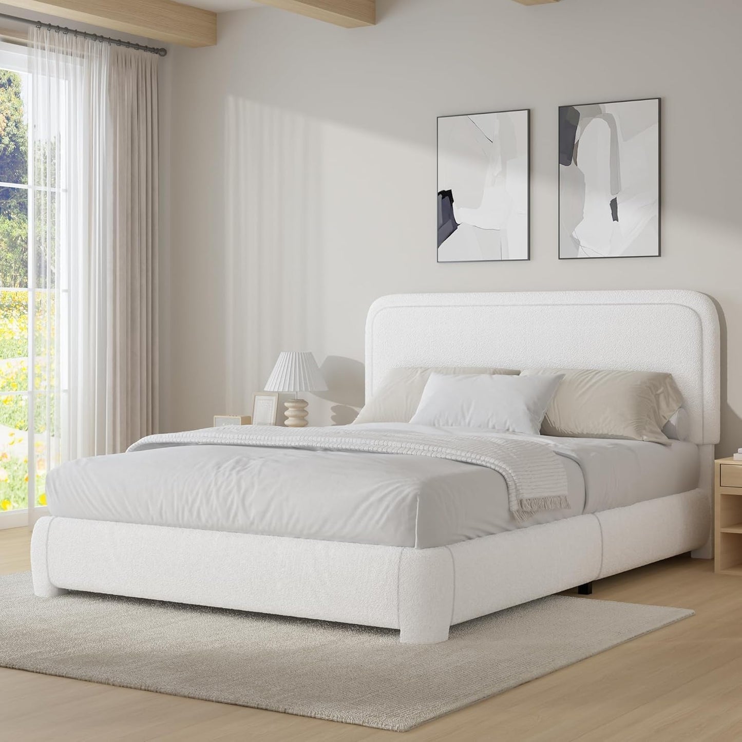 Upholstered Platform Queen Size Bed