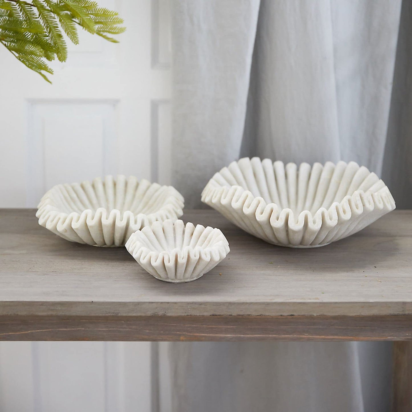 PUSHPA EXPORTS Marble Bowl Fruit Bowl, Stone Bowl Decorative Bowl Decorative Trays Marble Fruit Bowl Marble Ruffle Bowl Marble Floral Bowl Home Decor Gifts (6 inch)
